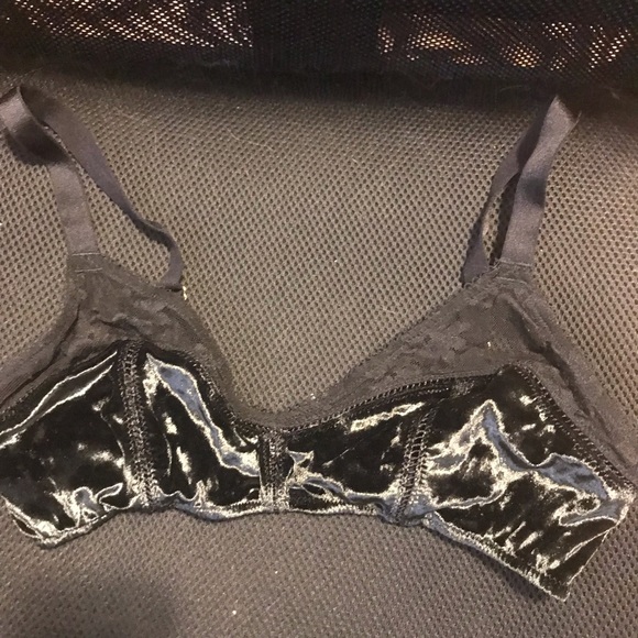 Victoria's Secret Other - Victoria’s Secret Bralett